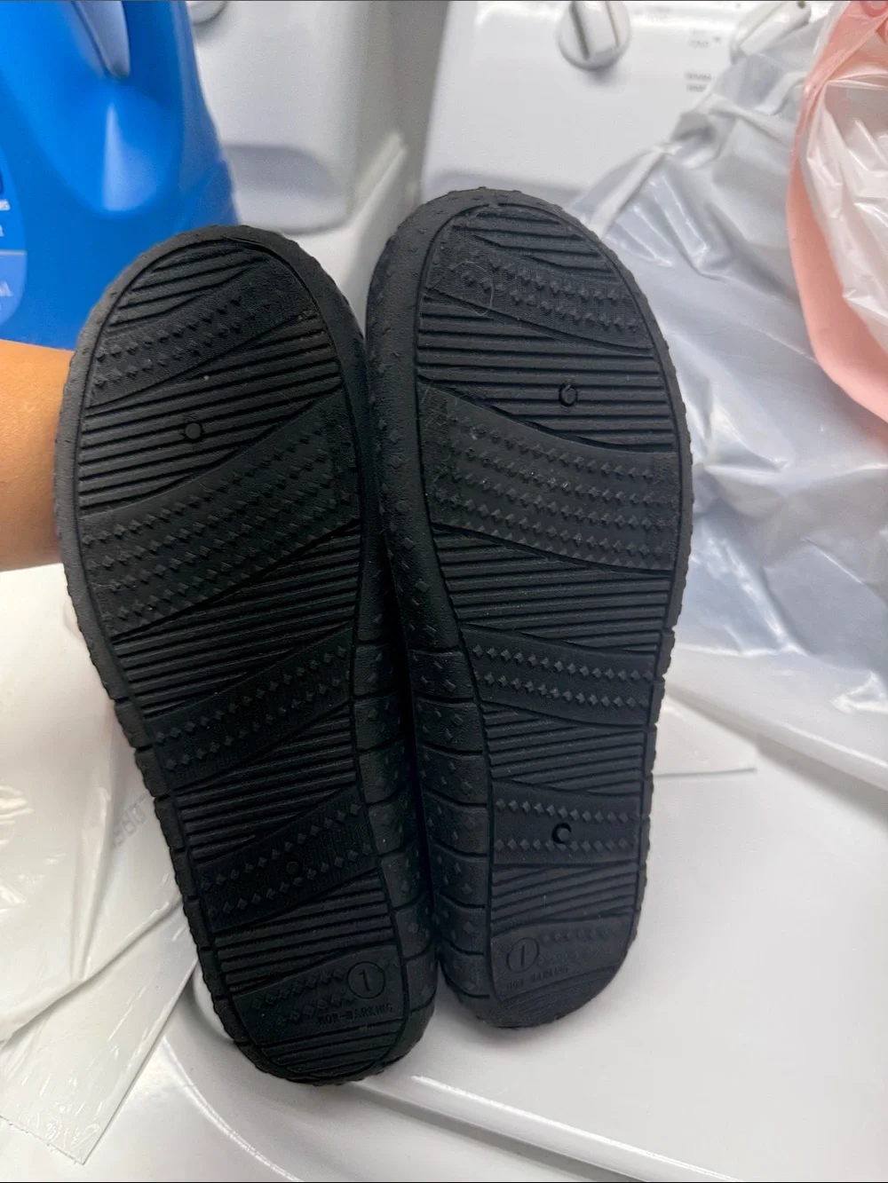 Cat & Jack Water Shoes - Slip-On Comfort